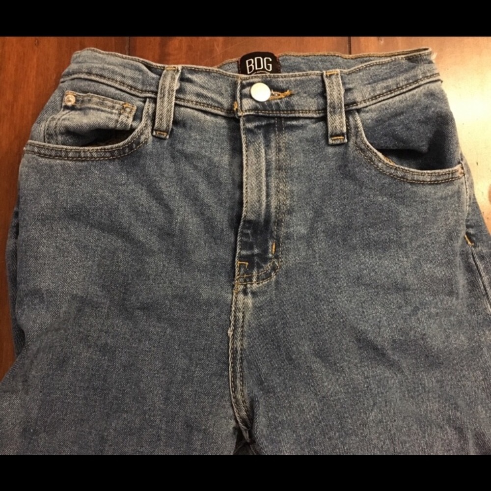 BDG Girlfriend High-Rise Jeans